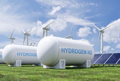 Hydrogen-electric transport in Red Sea area