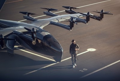 Urban travel: from airport to downtown in sustainable flying taxis