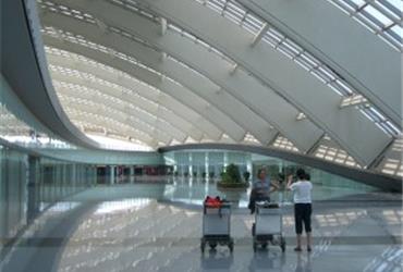 Beijing Capital International Airport will be the world's busiest passenger airport, ending the 13-year reign of Hartsfield-Jackson Atlanta International Airport. The Chinese capital will take first place as soon as in 2014, a report from the Global Business Travel Association predicts.