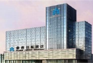 China’s ever-growing number of development zones and Free Trade Zones cannot flourish without the establishment of proper accommodation for business travellers. Taizhou’s new medical development zone – also known as China Medical City – now has its hotel: the Okura Nikko Taizhou Hotel.